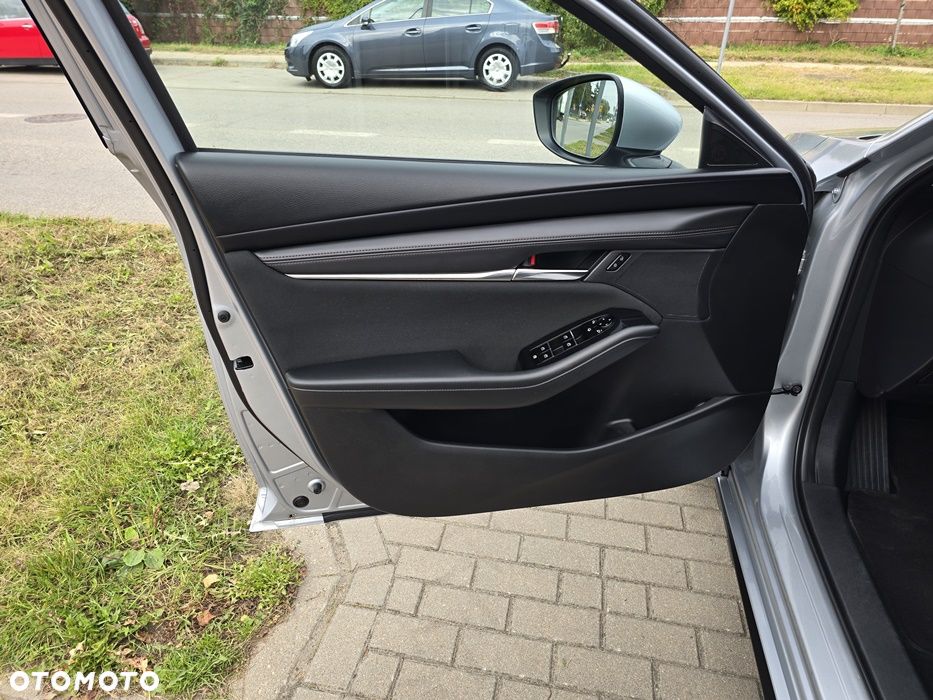 Mazda 3 2.0 mHEV Kanjo - 29