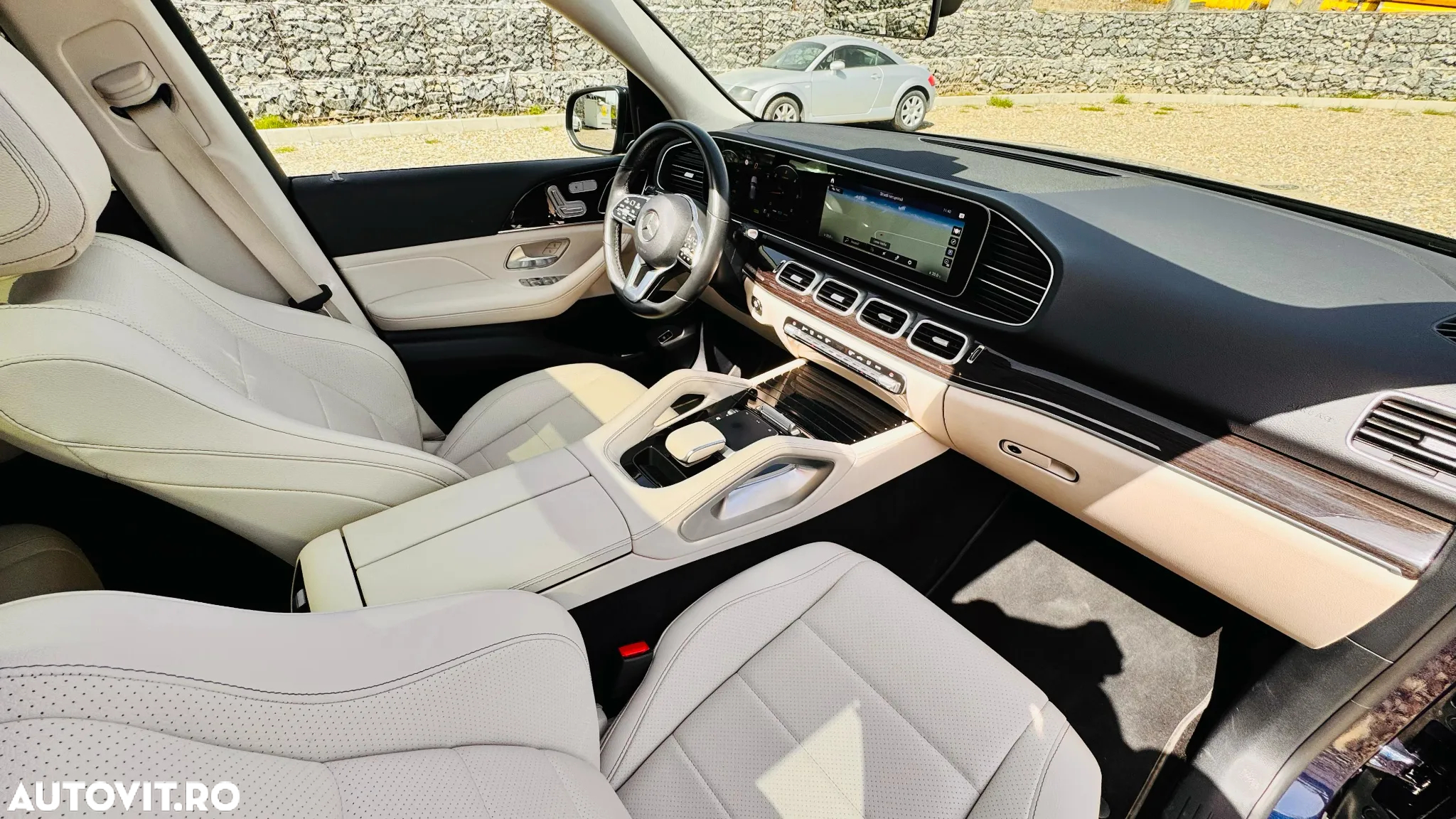 Mercedes-Benz GLE 300 d 4Matic 9G-TRONIC AMG Line - 11
