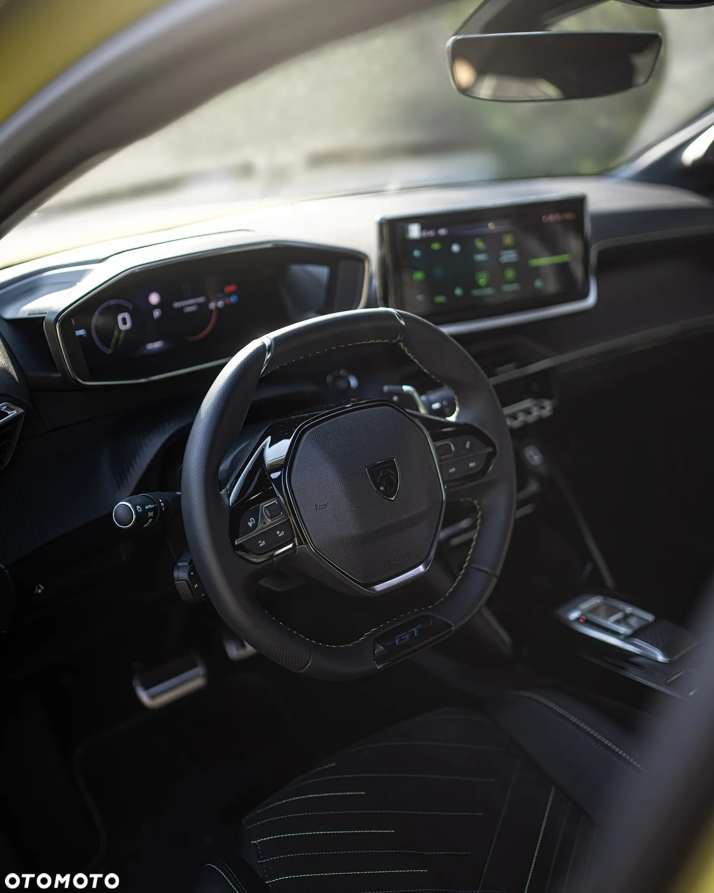 Peugeot 208 - 3
