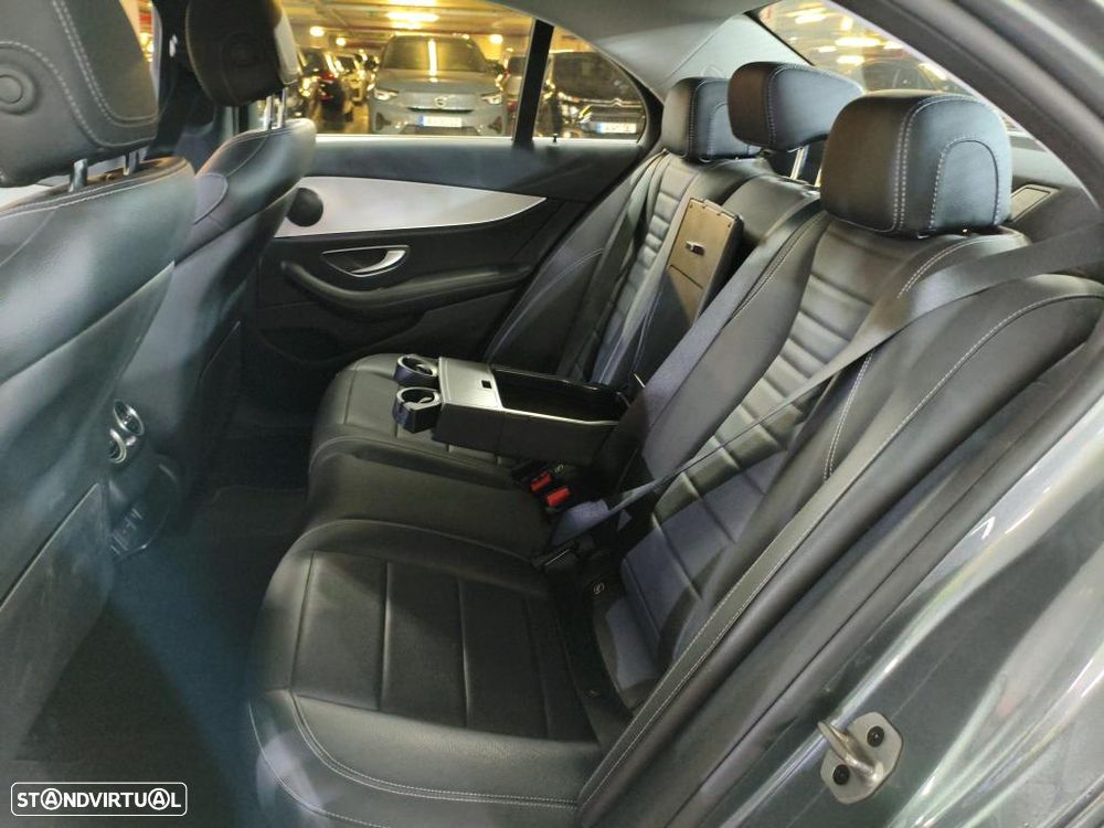 Mercedes-Benz E 220 - 9