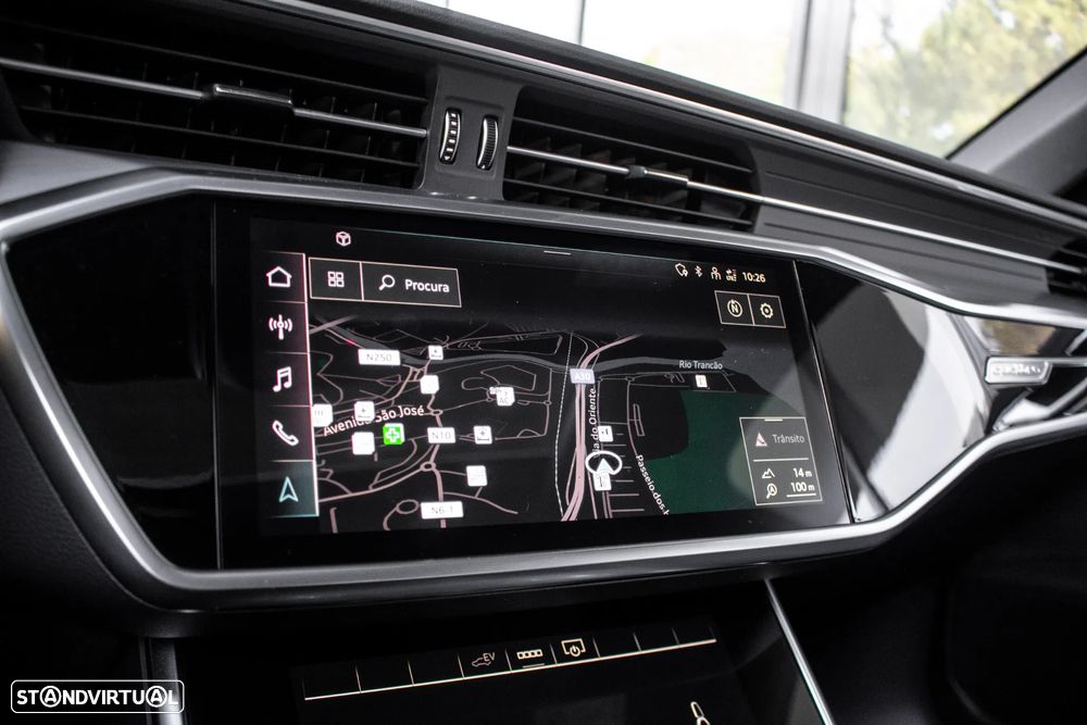 Audi A6 Avant 55 TFSI e quattro S tronic S line - 42