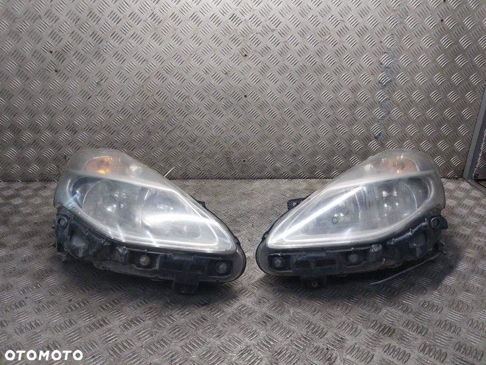 LAMPA LEWY PRZÓD + PRAWY PRZÓD RENAULT CLIO III LIFT 8200892495-B - 1