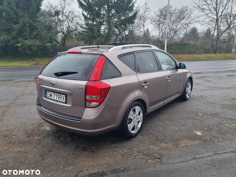 Kia Ceed 1.6 Crdi Comfort - 6