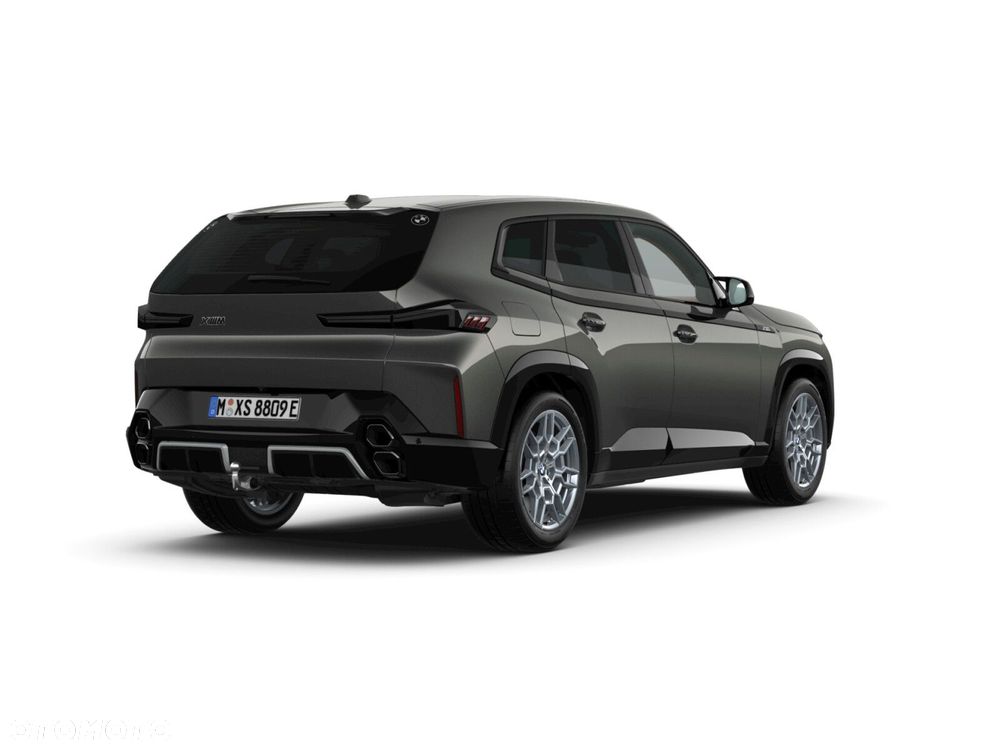 BMW XM - 3