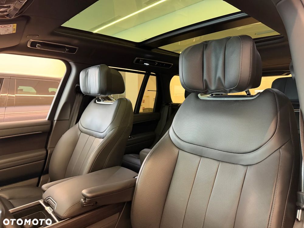 Land Rover Range Rover D350 Autobiography - 16