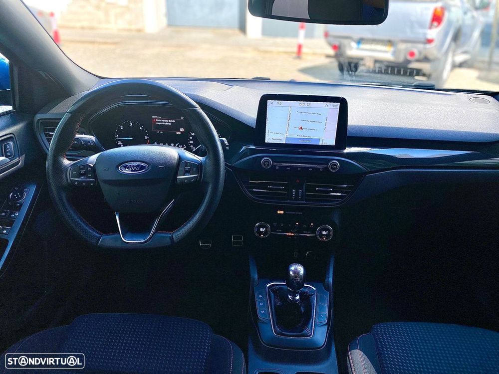 Ford Focus SW 1.5 TDCi ST-Line - 16