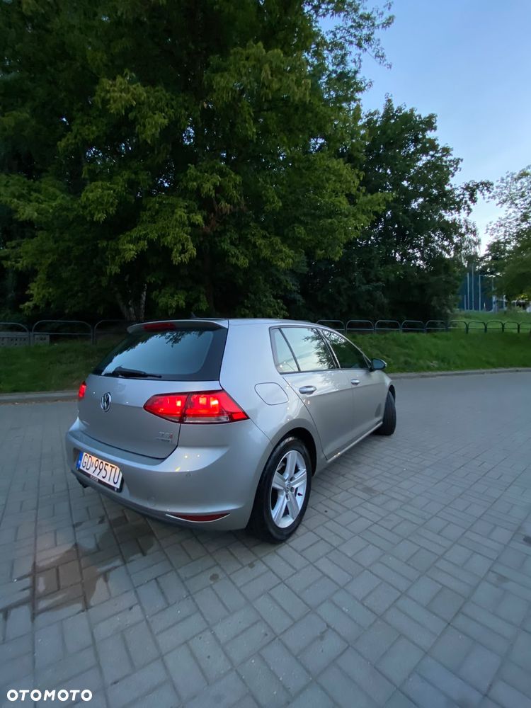 Volkswagen Golf 1.4 TSI BMT Highline - 6