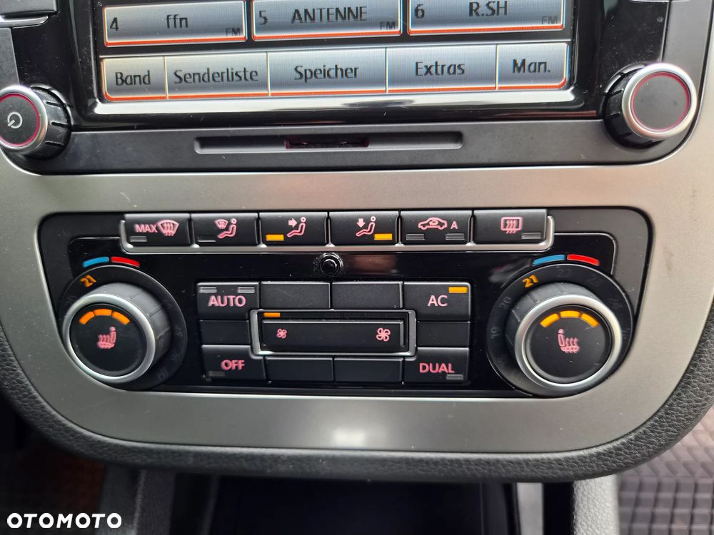 Volkswagen Scirocco 2.0 TDI DSG - 17