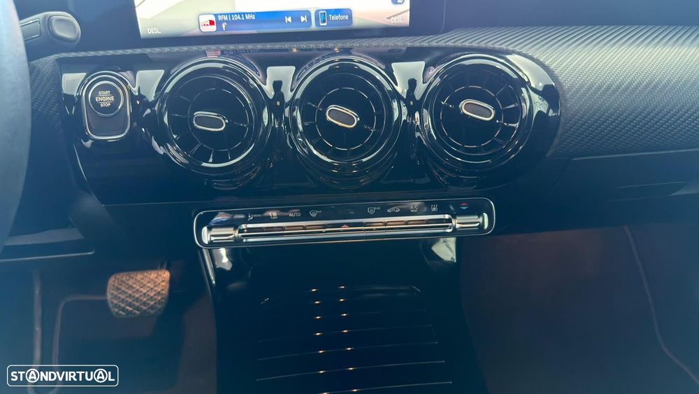 Mercedes-Benz A 250 e - 11