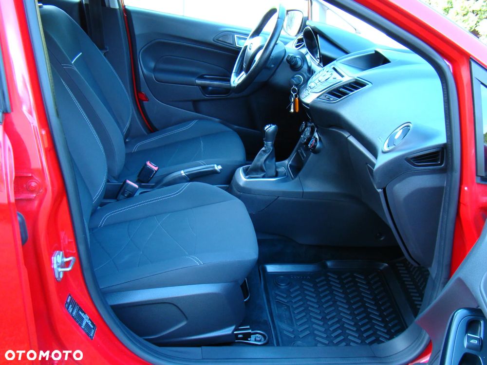 Ford Fiesta - 20