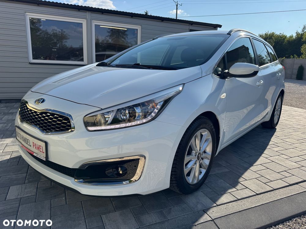 Kia Ceed 1.4 CVVT ISG Dream Team Edition - 1