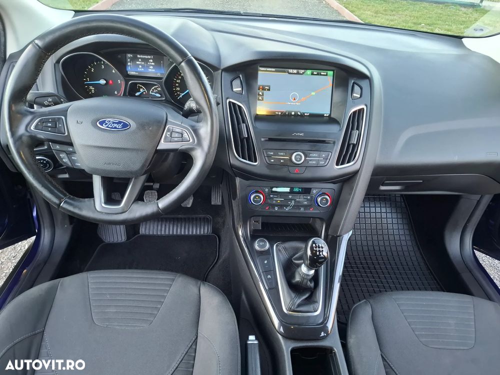 Ford Focus 1.5 TDCi ECOnetic 88g Start-Stopp-Sy Titanium - 7