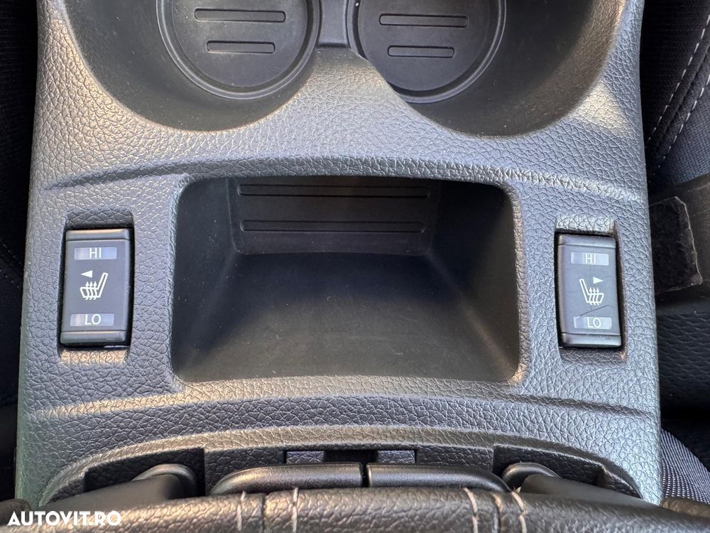 Nissan Qashqai 1.7 dCi Xtronic ALL-MODE 4x4i ACENTA - 25