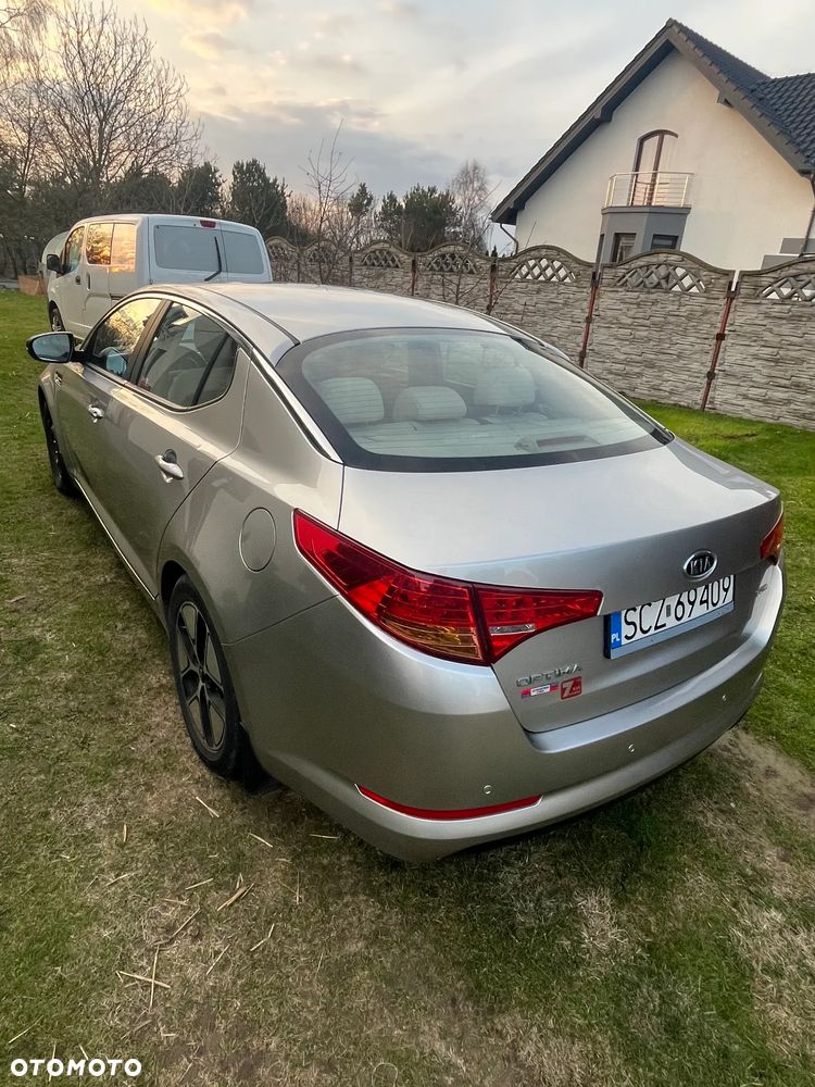 Kia Optima 1.7 CRDi M - 9