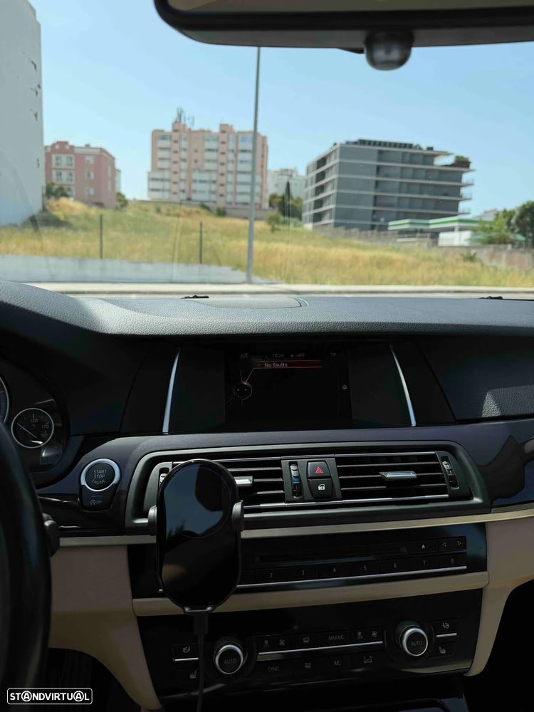 BMW 520 i Auto - 15