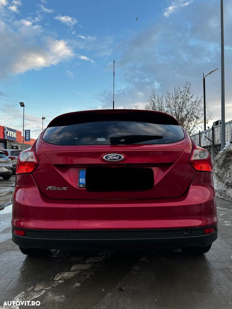 Ford Focus 1.6 Ti-VCT Powershift Sport - 8