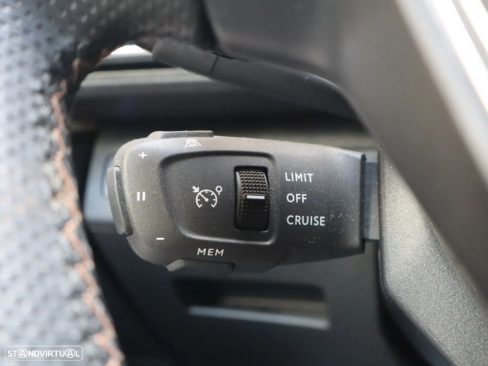 Peugeot 3008 225 e-EAT8 GT Pack - 13