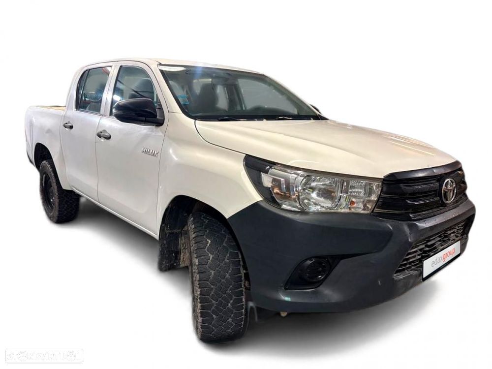 Toyota Hilux 2.4 D-4D 4WD CD CM c/IVA - 1