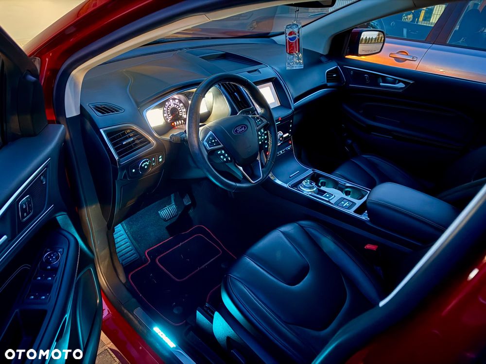 Ford Edge - 38