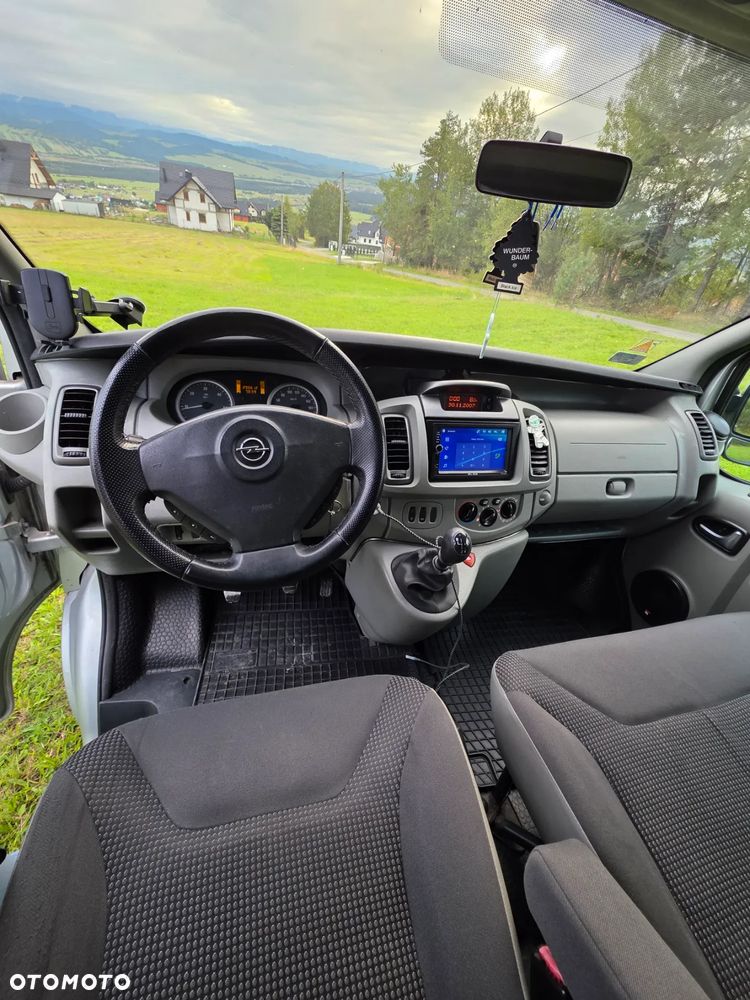 Opel Vivaro - 16