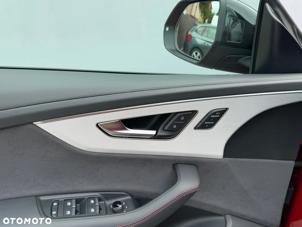 Audi Q8 - 23