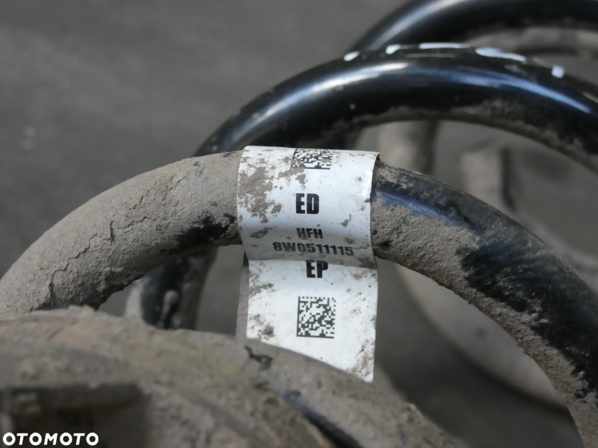 AUDI A4 B9 KOMBI 2.0 SPRĘŻYNY ZAWIESZENIA TYŁ TYLNE KOMPLET 8W0511115 H221 - 4