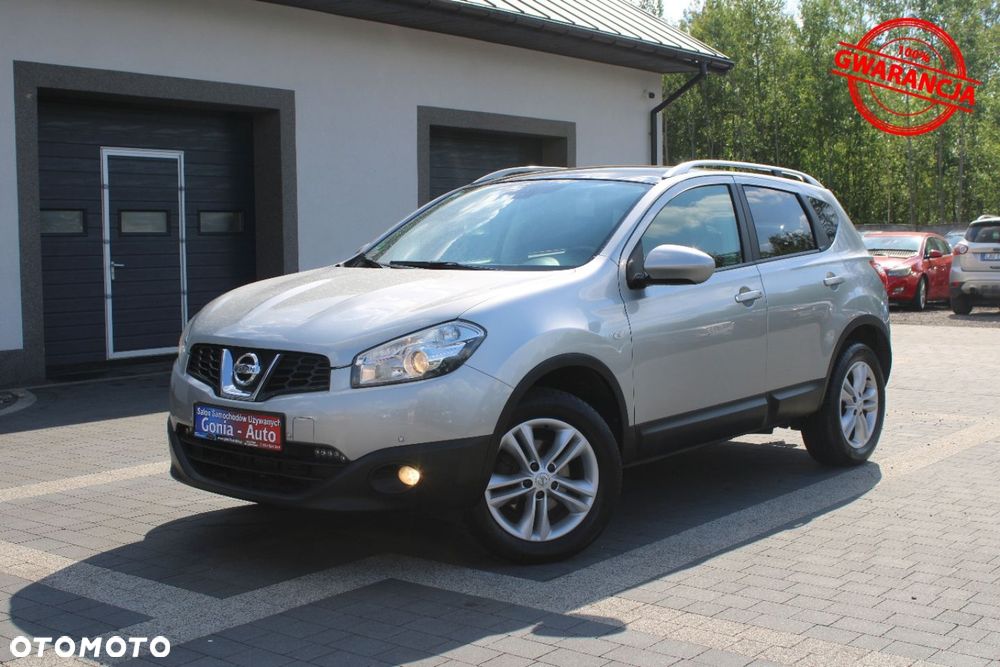Nissan Qashqai - 1