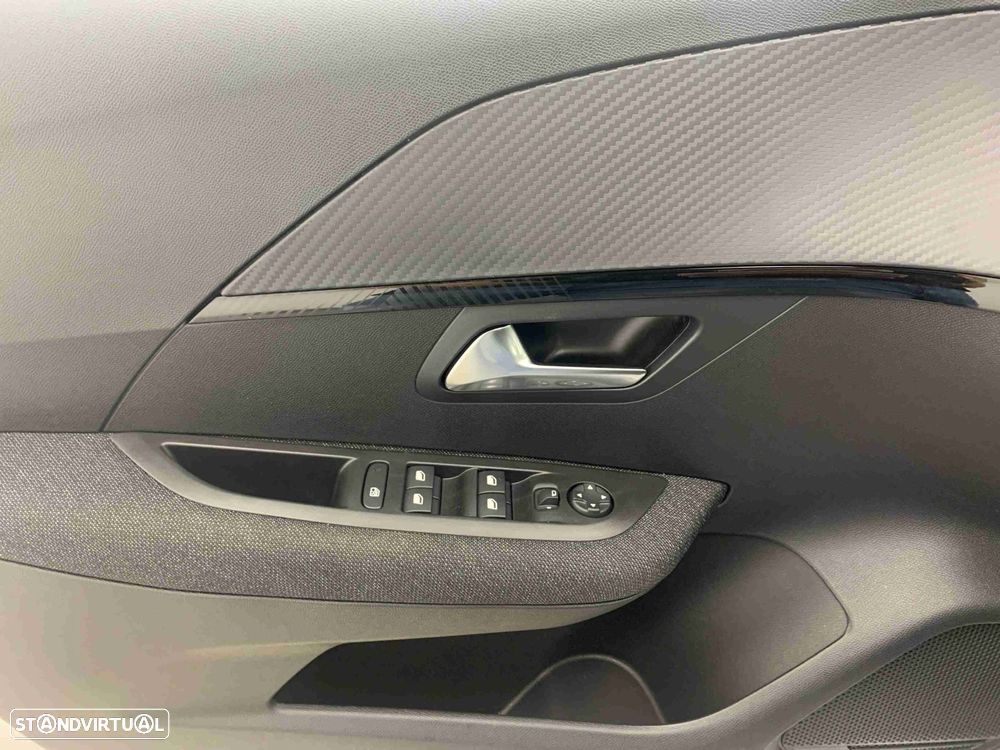 Peugeot 208 1.2 PureTech Style - 13