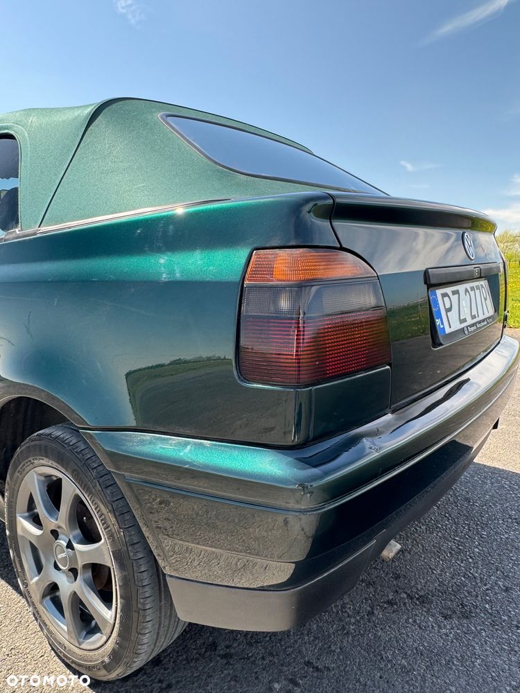 Volkswagen Golf - 8