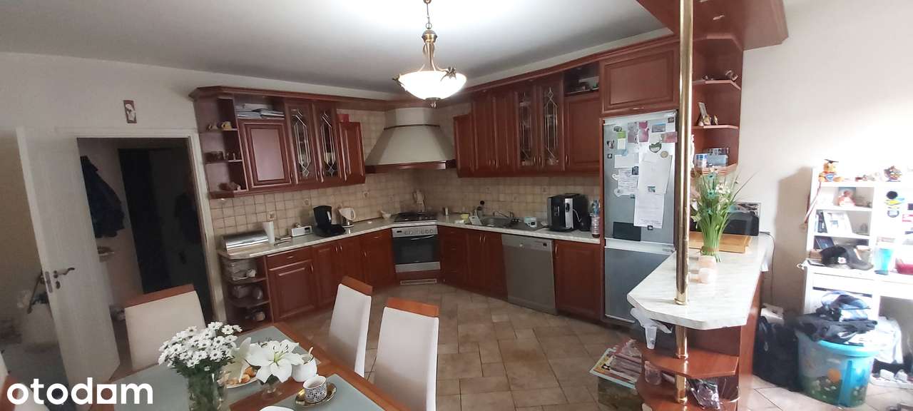 Wilanów-Powsin, 3 pokoje, 100 m2, doskonała lokalizacja