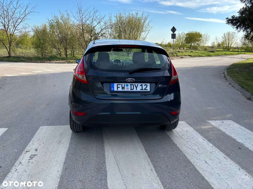 Ford Fiesta 1.25 Champions Edition - 22