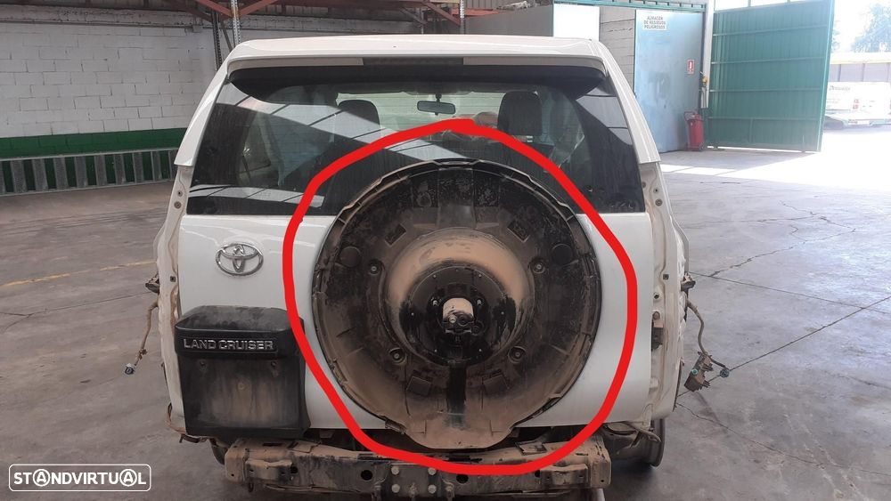 SUPORTE DA RODA SUPLENTE TOYOTA LAND CRUISER J15 - 1