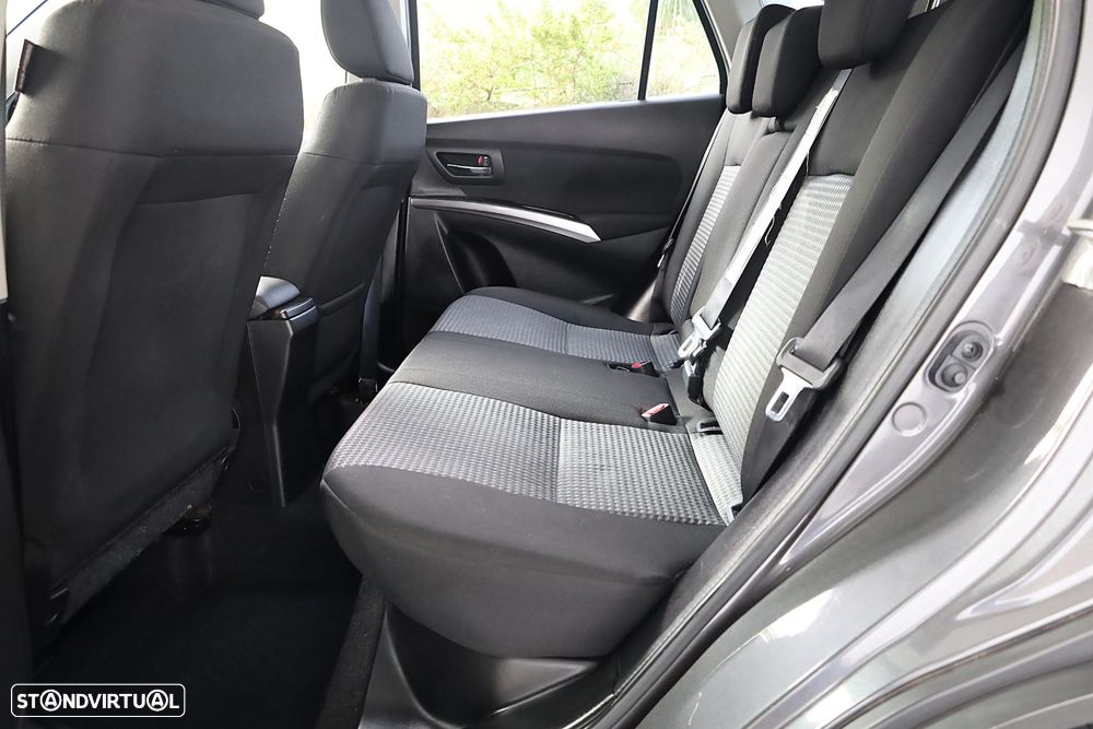 Suzuki S-Cross 1.4T S2 Mild Hybrid - 43