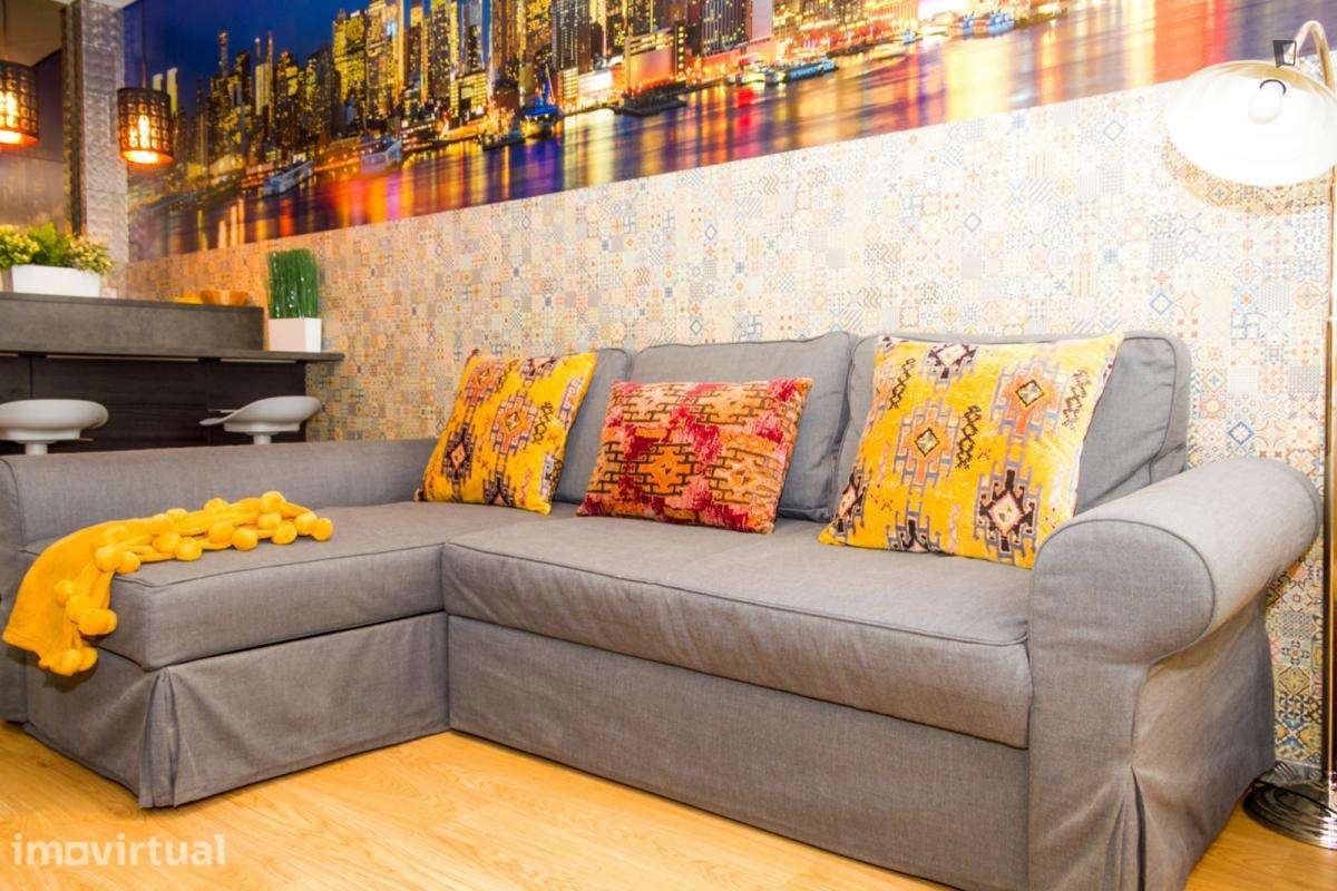Apartamento com 2 quartos - localizado em Santo Ildefonso Porto - Grande imagem: 2/16