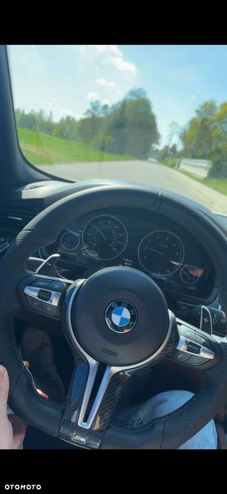 BMW Seria 5 528i Sport-Aut - 9
