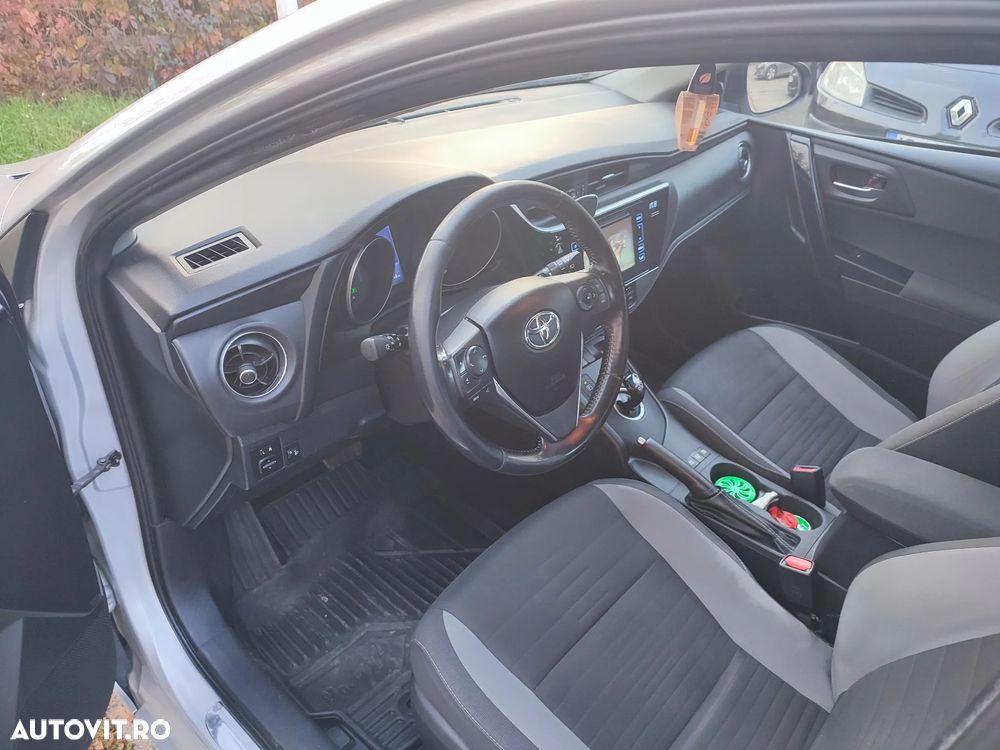 Toyota Auris 1.8 VVT-i Hybrid Automatik Comfort - 13