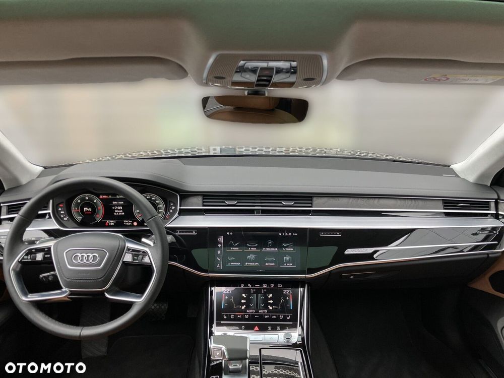 Audi A8 - 10