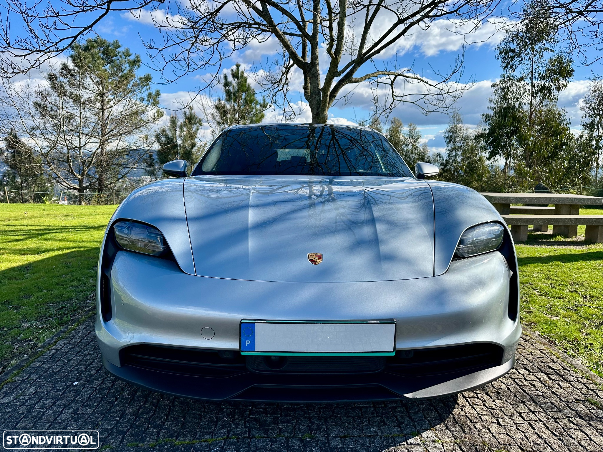Porsche Taycan Sport Turismo Standard - 2