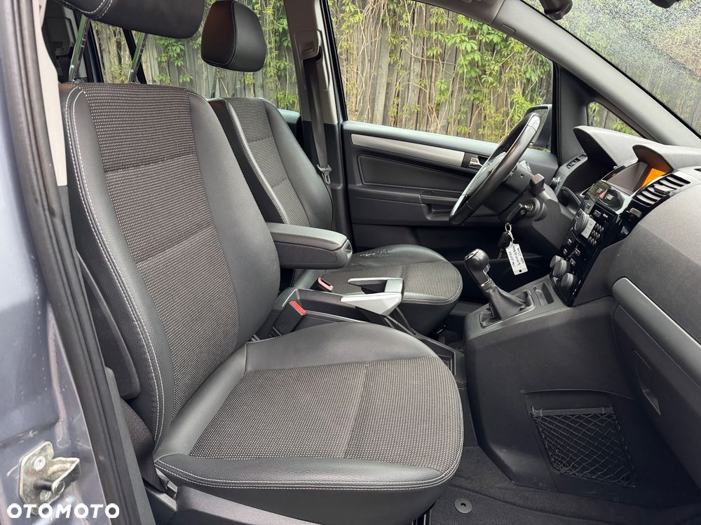 Opel Zafira 1.8 Easytronic Innovation 110 Jahre - 14