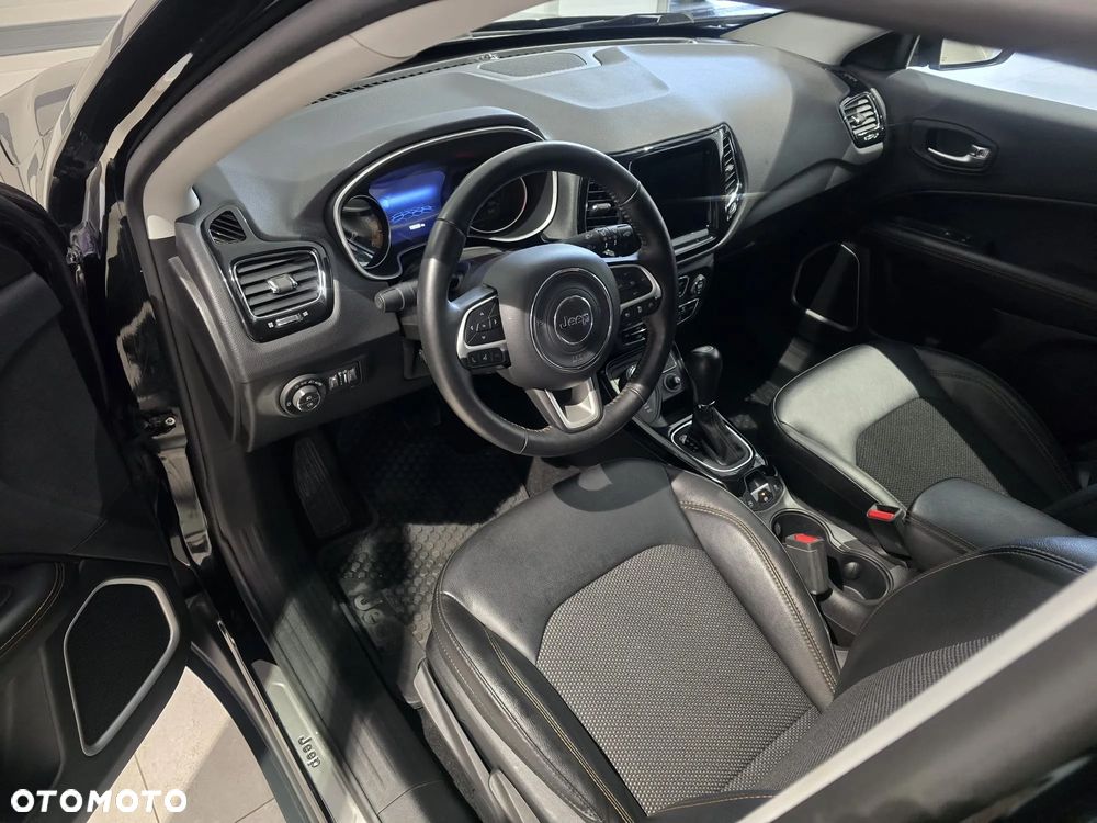 Jeep Compass 1.4 TMair Limited 4WD S&S - 9