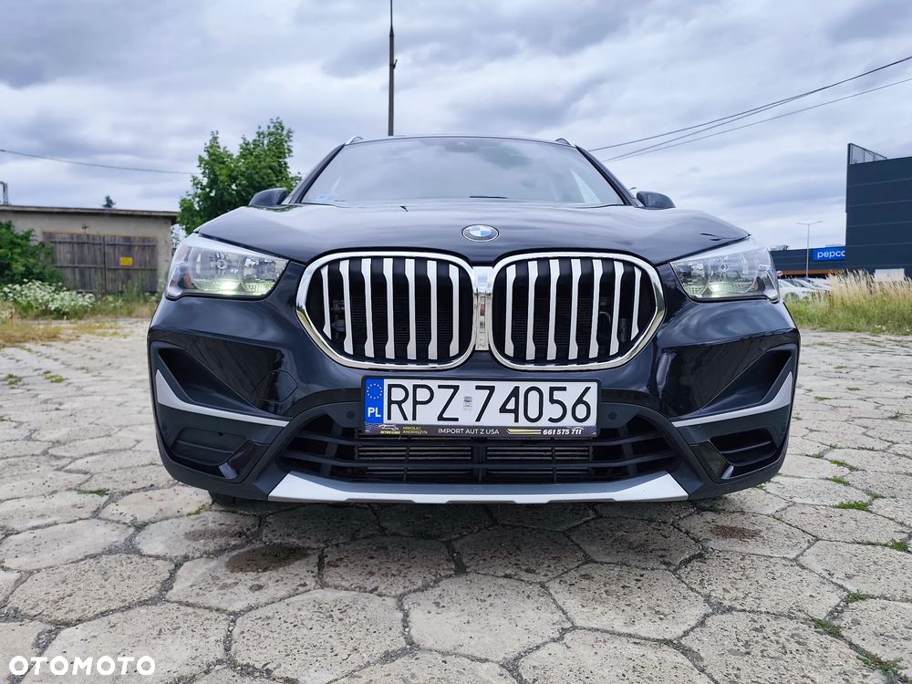 BMW X1 xDrive28i xLine - 11