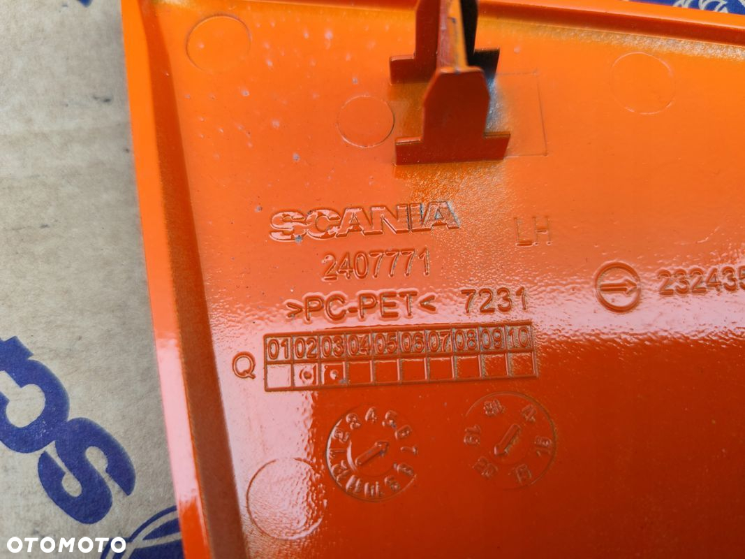 ŁAWKA STOPEŃ ATRAPA SCANIA NEXT GEN 2978235 2407771 - 3