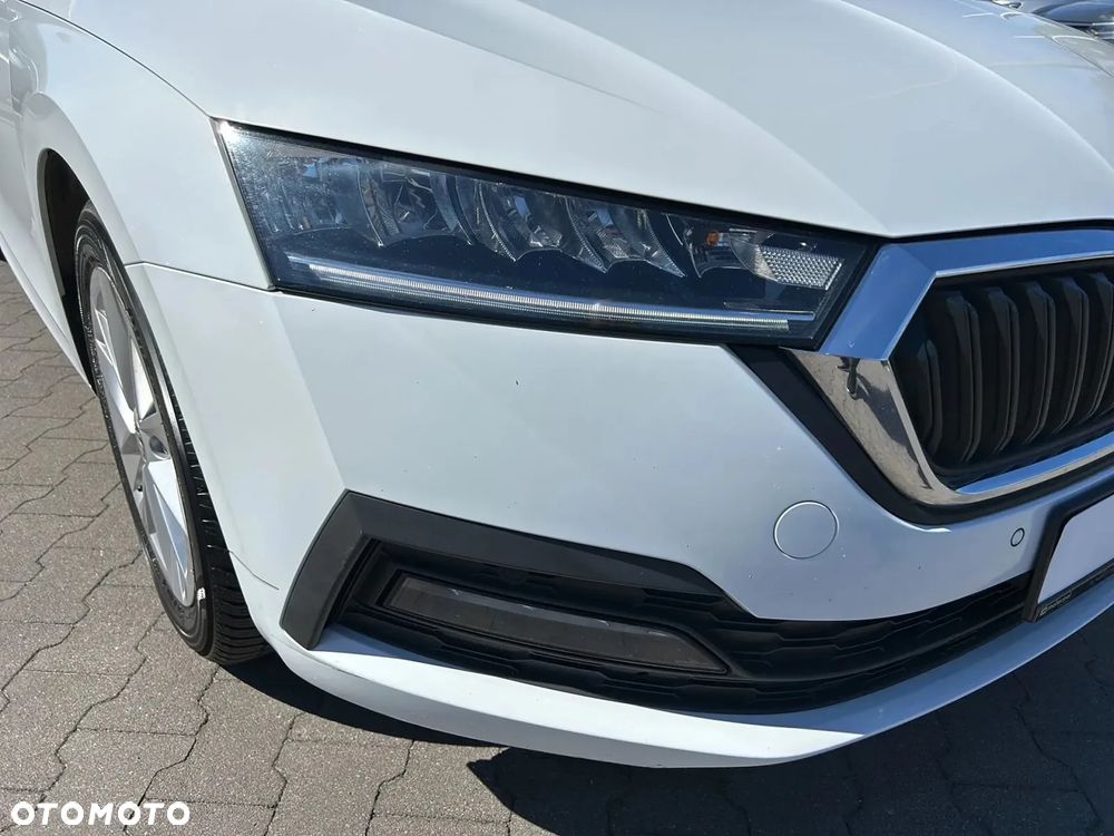 Skoda Octavia 1.5 TSI e-Tec Ambition DSG - 32