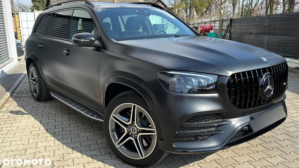 Mercedes-Benz GLS - 15