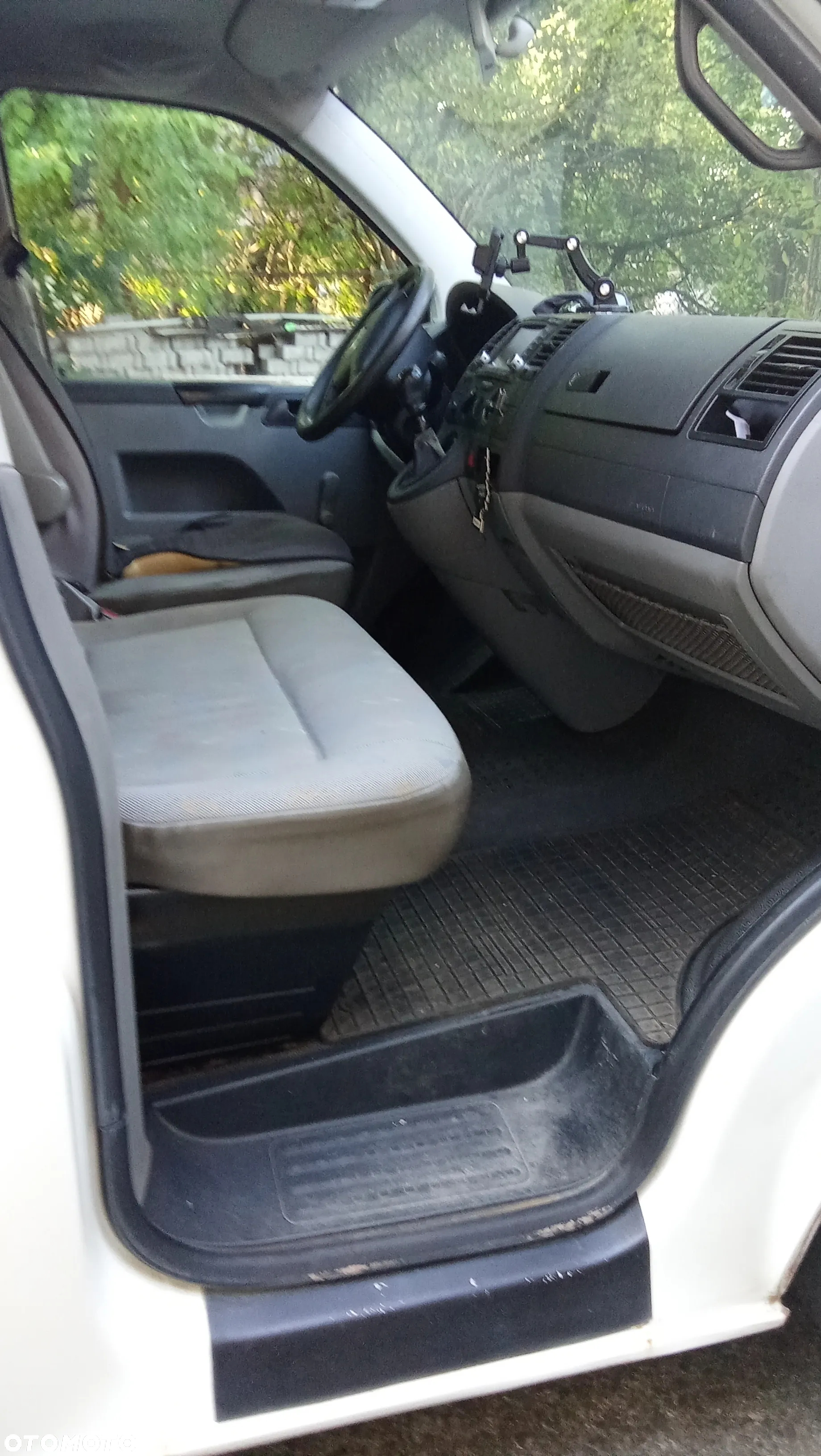 Volkswagen T 5 - 7