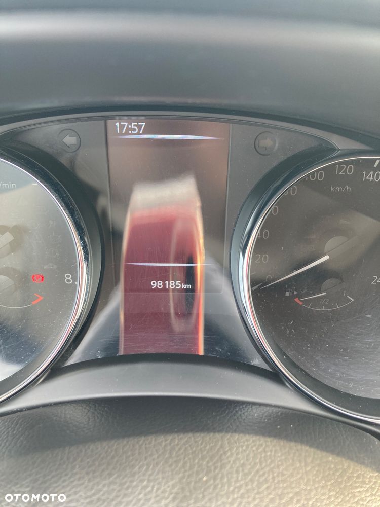 Nissan Qashqai - 14