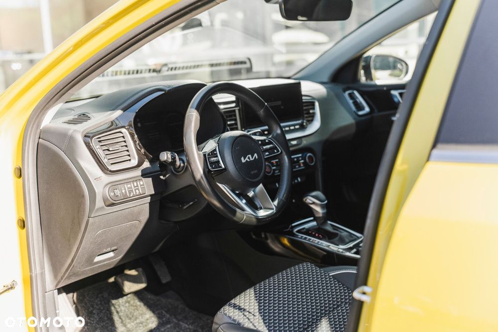 Kia XCeed - 19