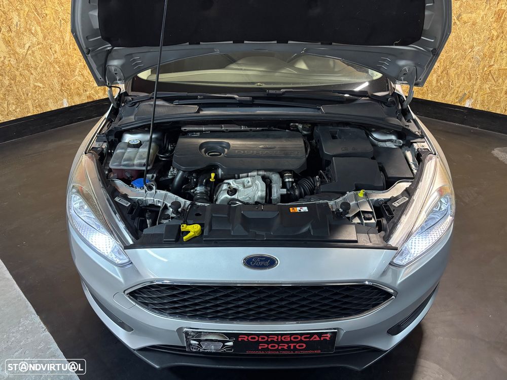 Ford Focus SW 1.5 TDCi Titanium - 25