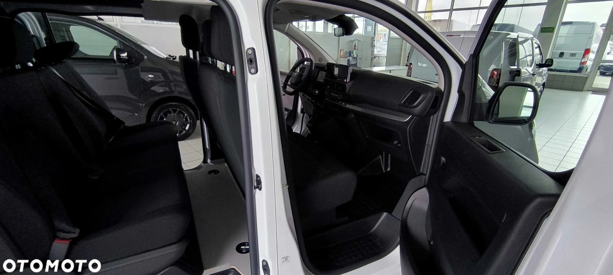 Opel VIVARO ZAŁOGOWY 2,0 144 KM - 12