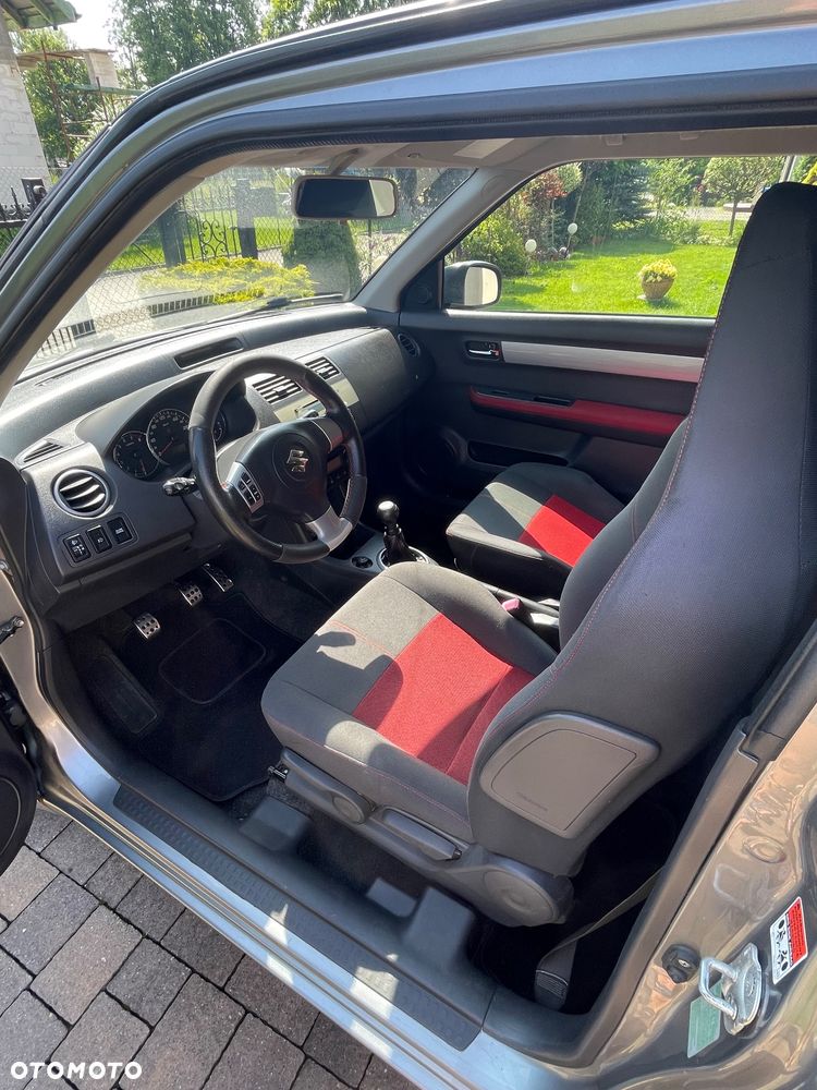 Suzuki Swift 1.6 Sport - 5